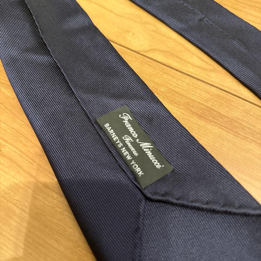 Franco Minucci ネイビーソリッド シルク セッテピエゲ ネクタイ