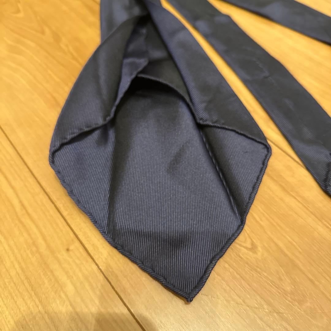 Franco Minucci ネイビーソリッド シルク セッテピエゲ ネクタイ