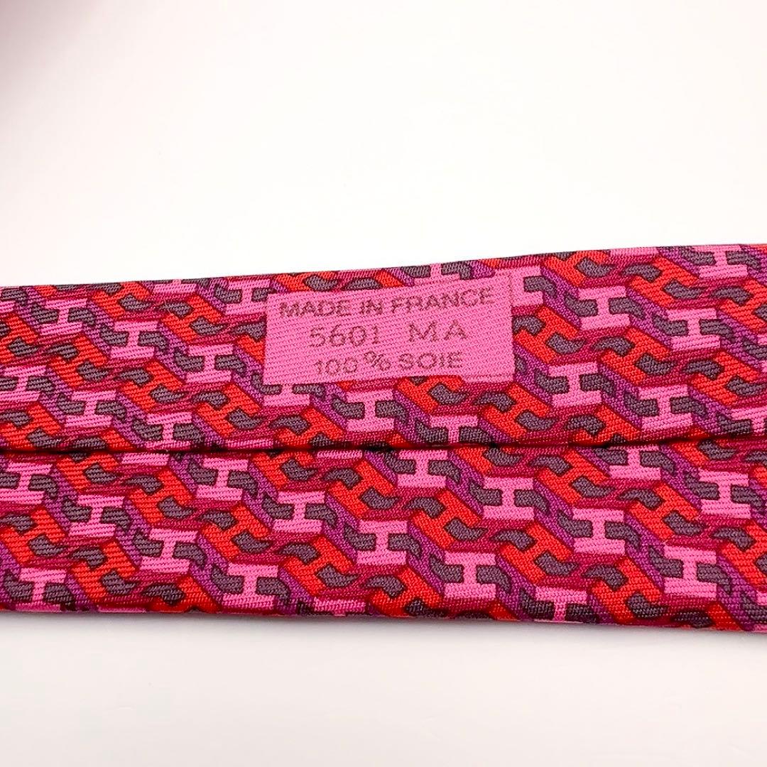 ⭐️SALE⭐エルメス　ネクタイ　赤系　H柄　ファソネH　総柄 シルク100%