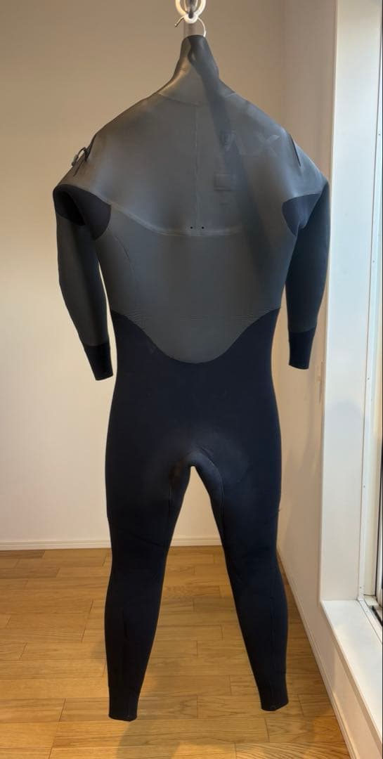 な*い様 AXXE セミドライ5/3mm MLB U-ZIP