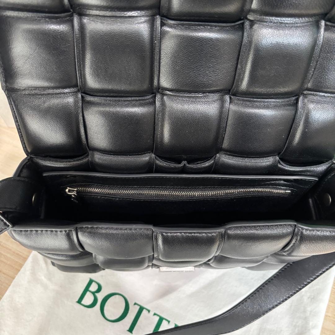 BOTTEGA VENETA/ボッテガ/ショルダーバッグ/パデッド/カセット