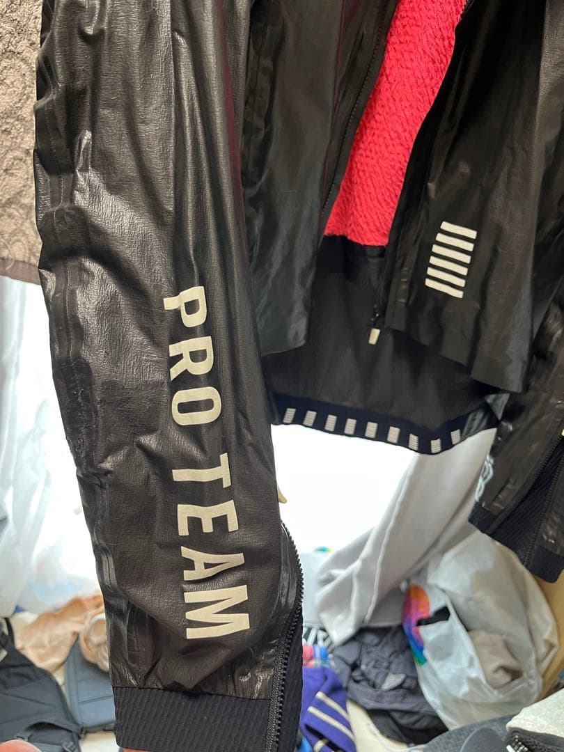 GORE-TEX RAPHA プロチーム インサレーティッドジャケット 黒　L