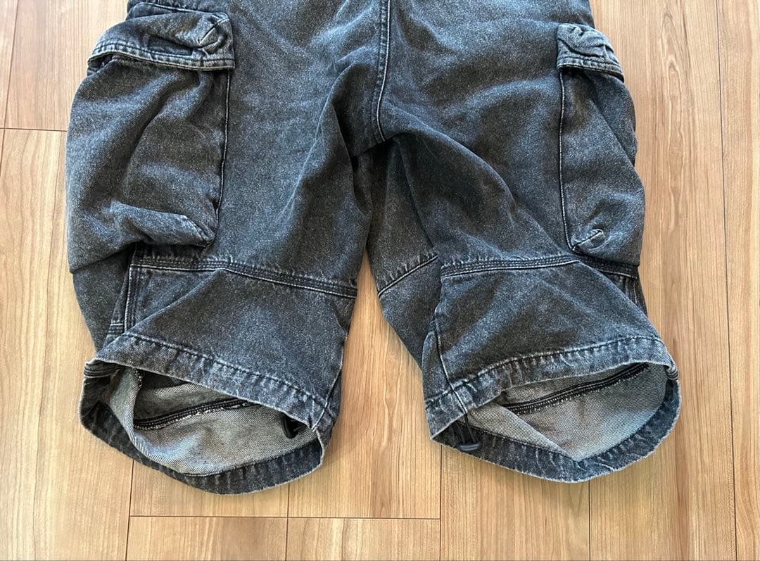 DIESEL デニム　カーゴ　ショートパンツ D-ARNE-SHORT-S