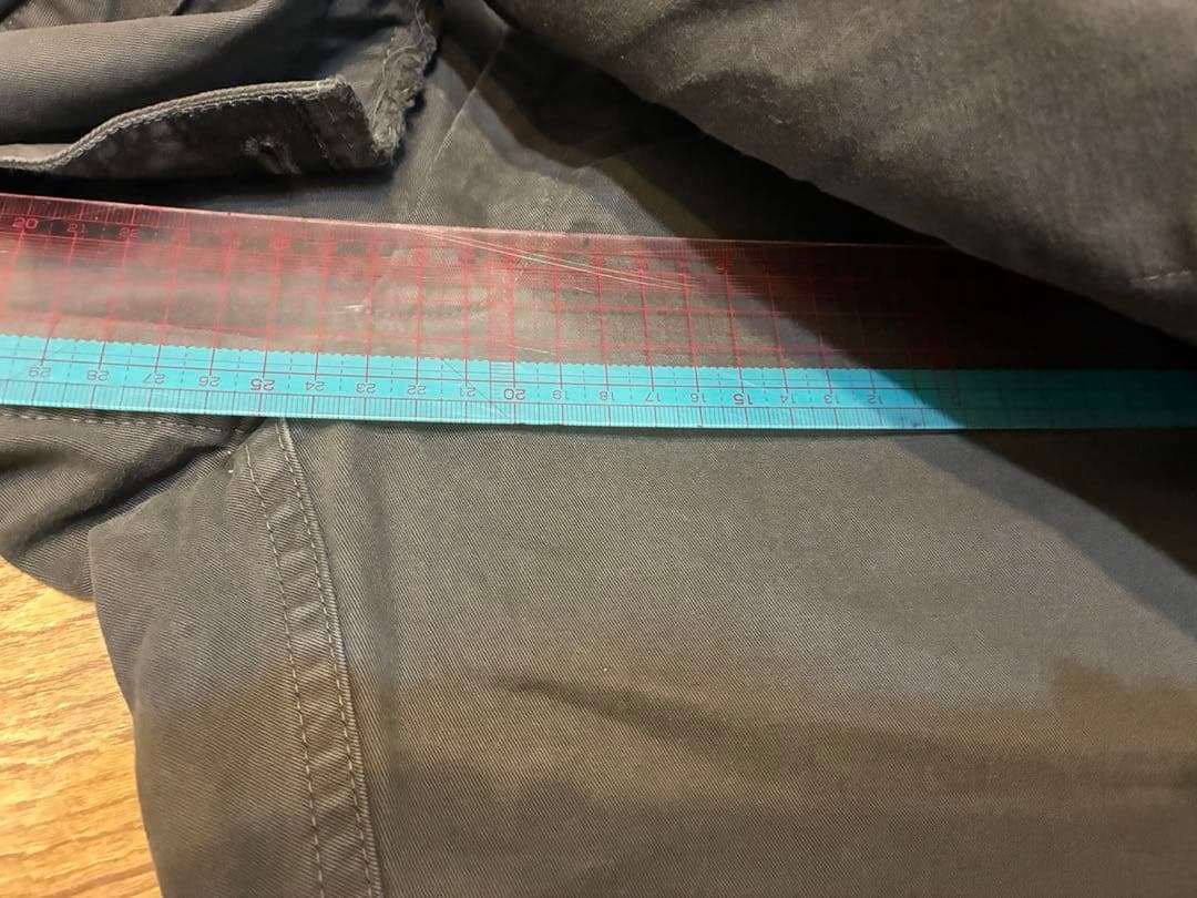 ドリスヴァンノッテン　オリーブ カーゴパンツ ポケット付き