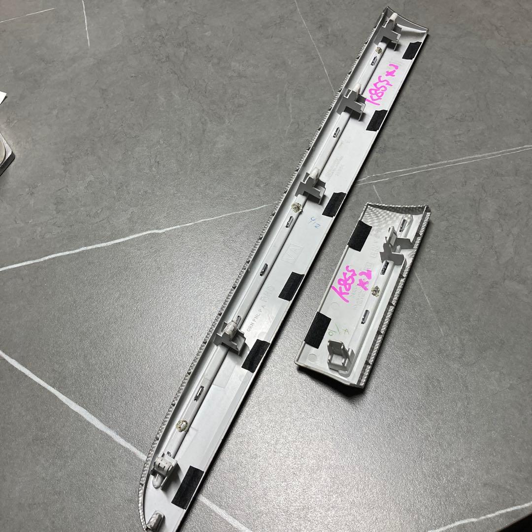 大人気　絶版・希少・美品　スバル オーナメントパネル シルバーカーボン&メッキ