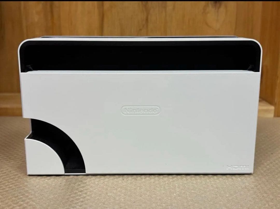 5月4日発送⭕️任天堂Switch有機ELモデル ホワイト オマケ付き