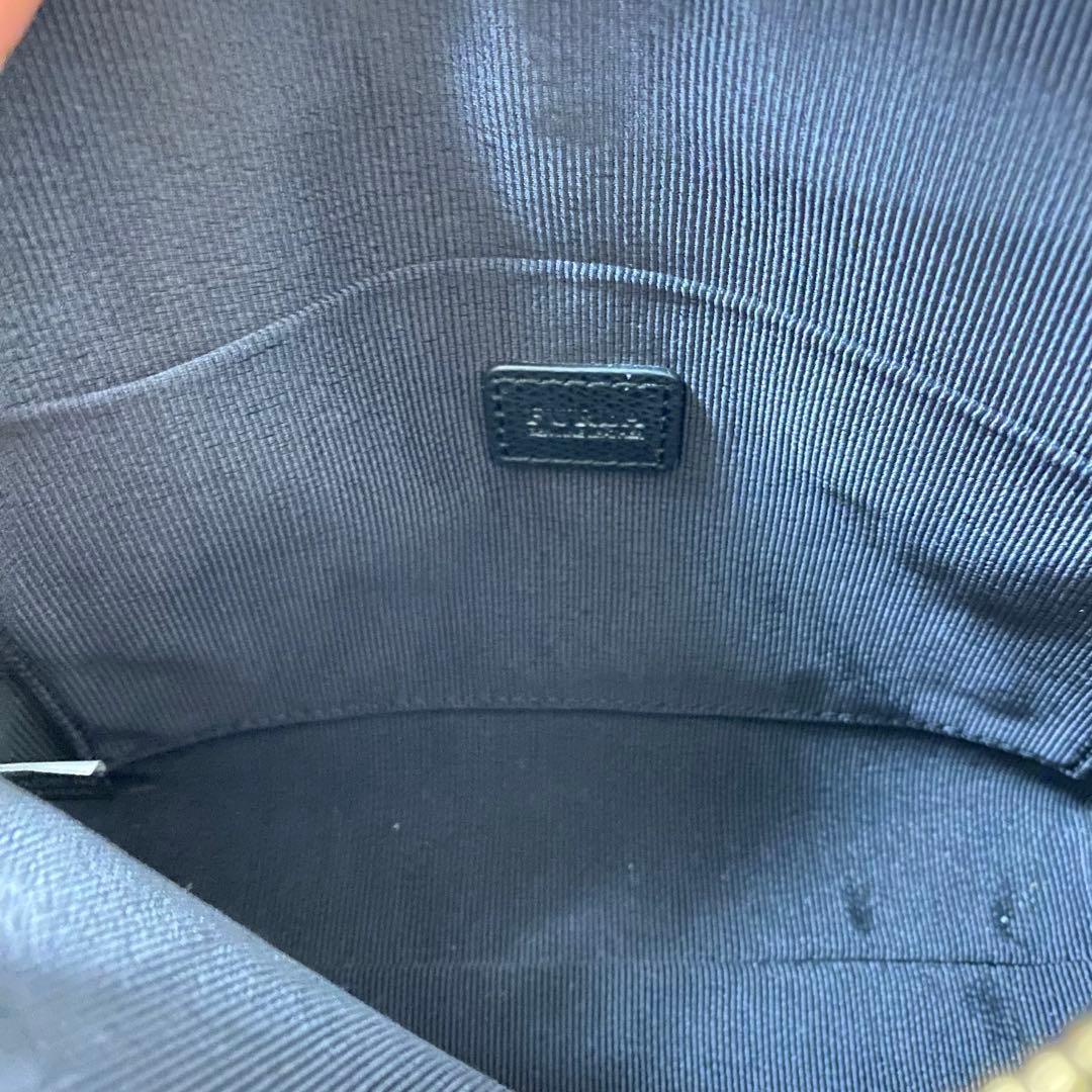 Pさん✩FURLA ブラックレザーショルダーバッグ