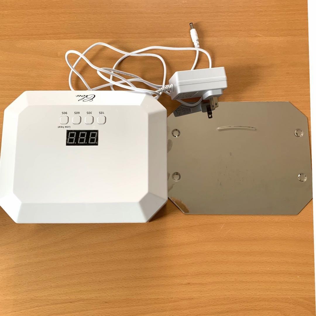 クロウ LED＆UVライト