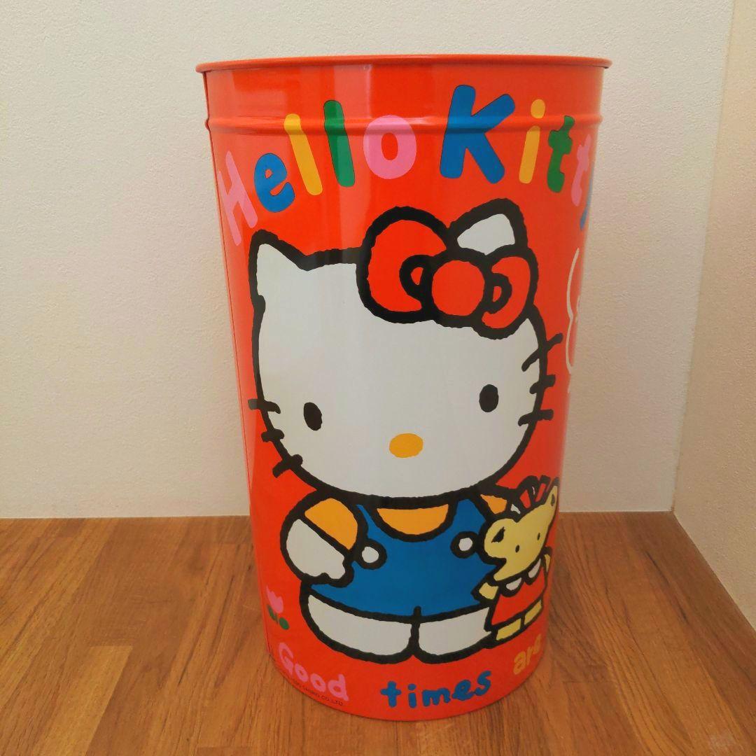 【専用です】ハローキティ マロンクリーム　昭和レトロ　くろがね