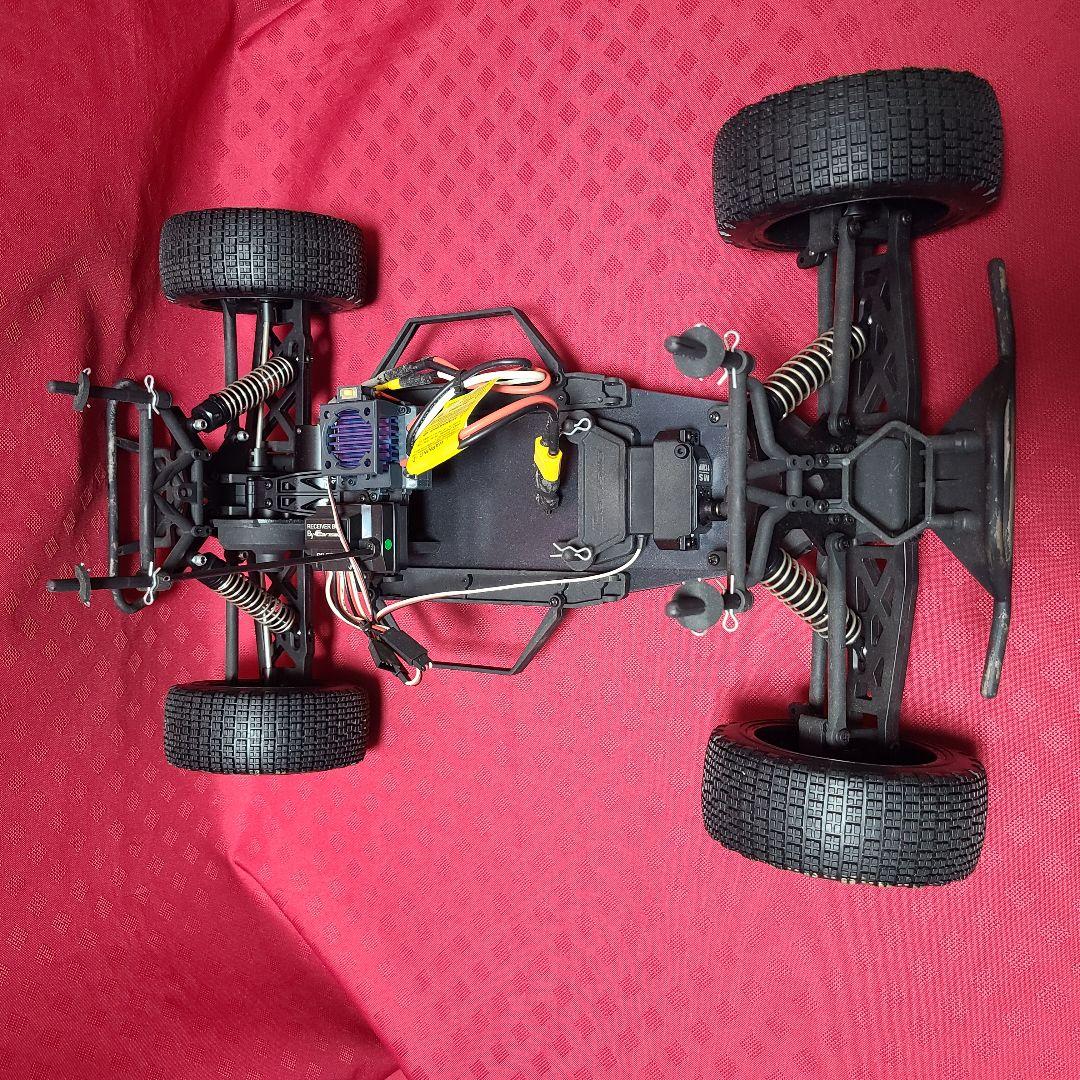 【ジャンク】 未走行 カリスマ 1/10 2WD ビートル デザートエディション