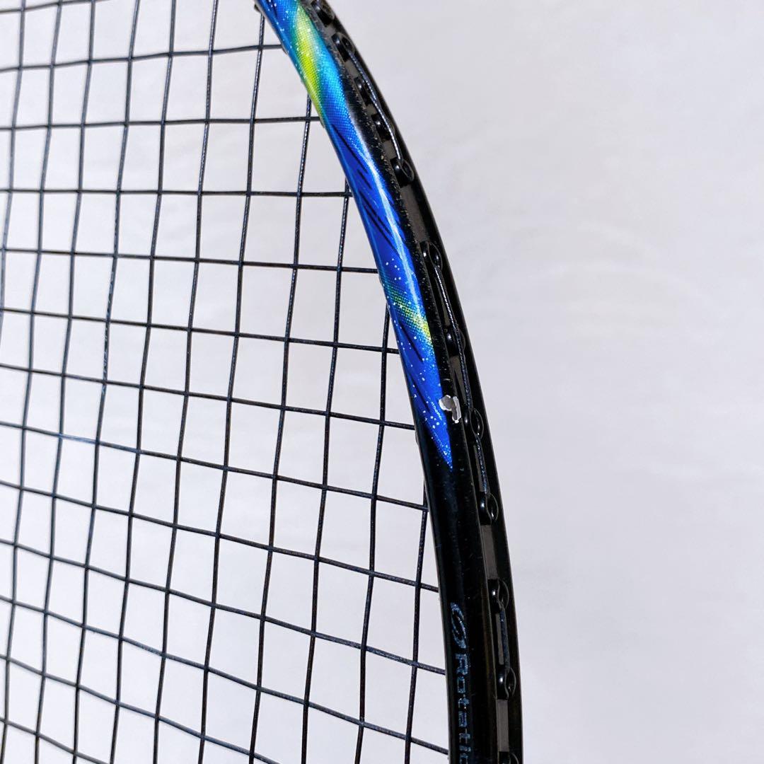 美品　YONEX　ASTROX77 アストロクス77　3UG5　バドミントン