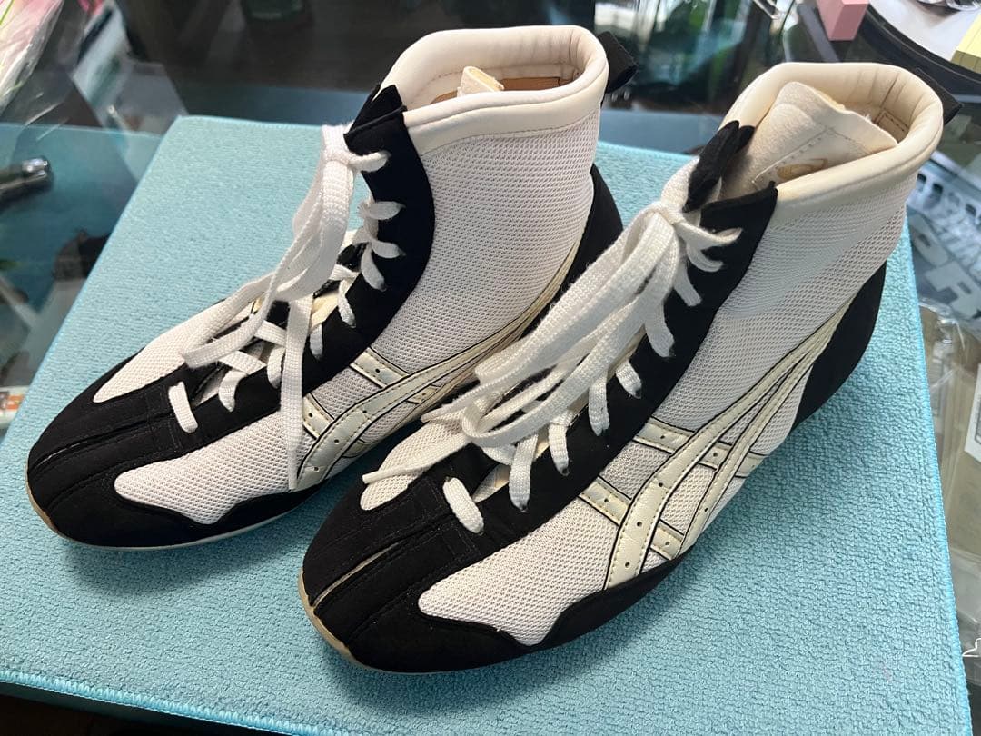 よしさん専用:ASICS ボクシングシューズ ホワイト/ブラック