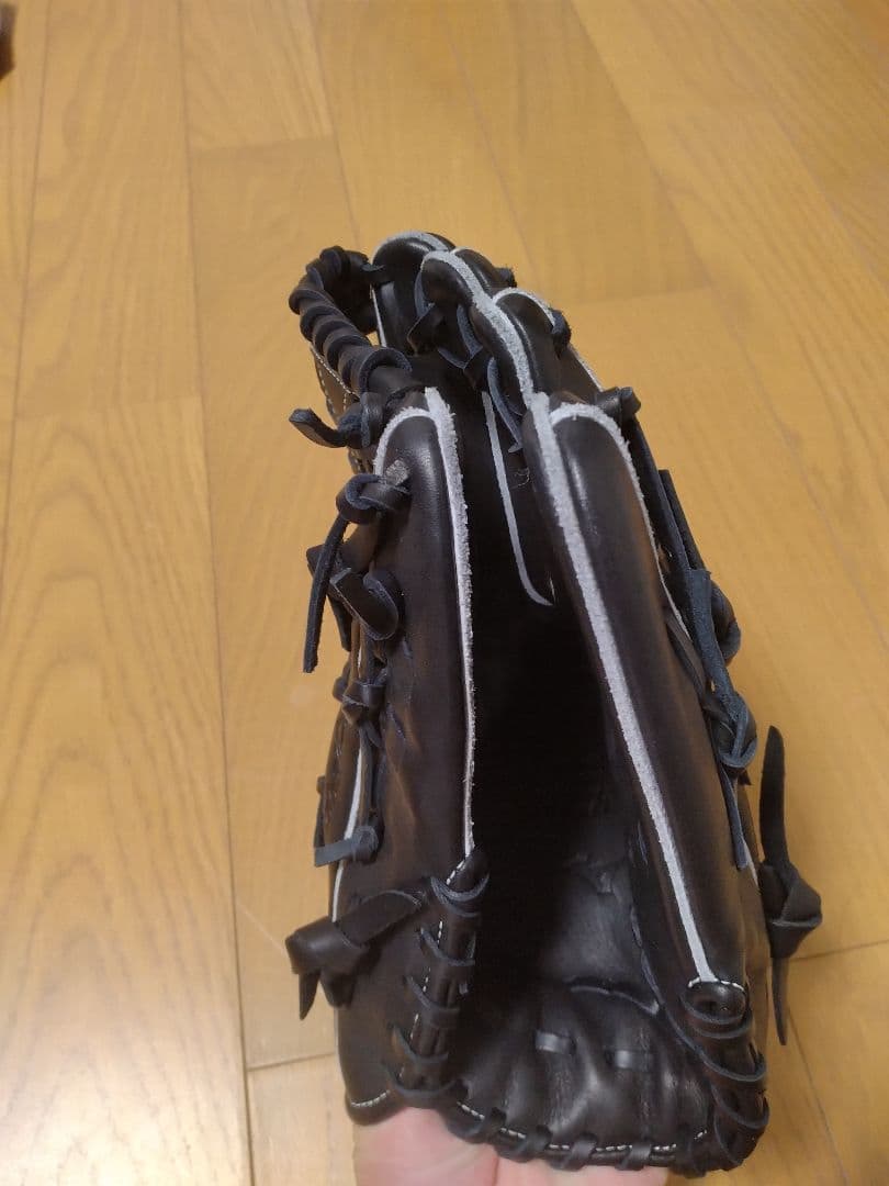 ミズノ グローバルエリート 右投げ用 軟式グローブ 外野用 未使用