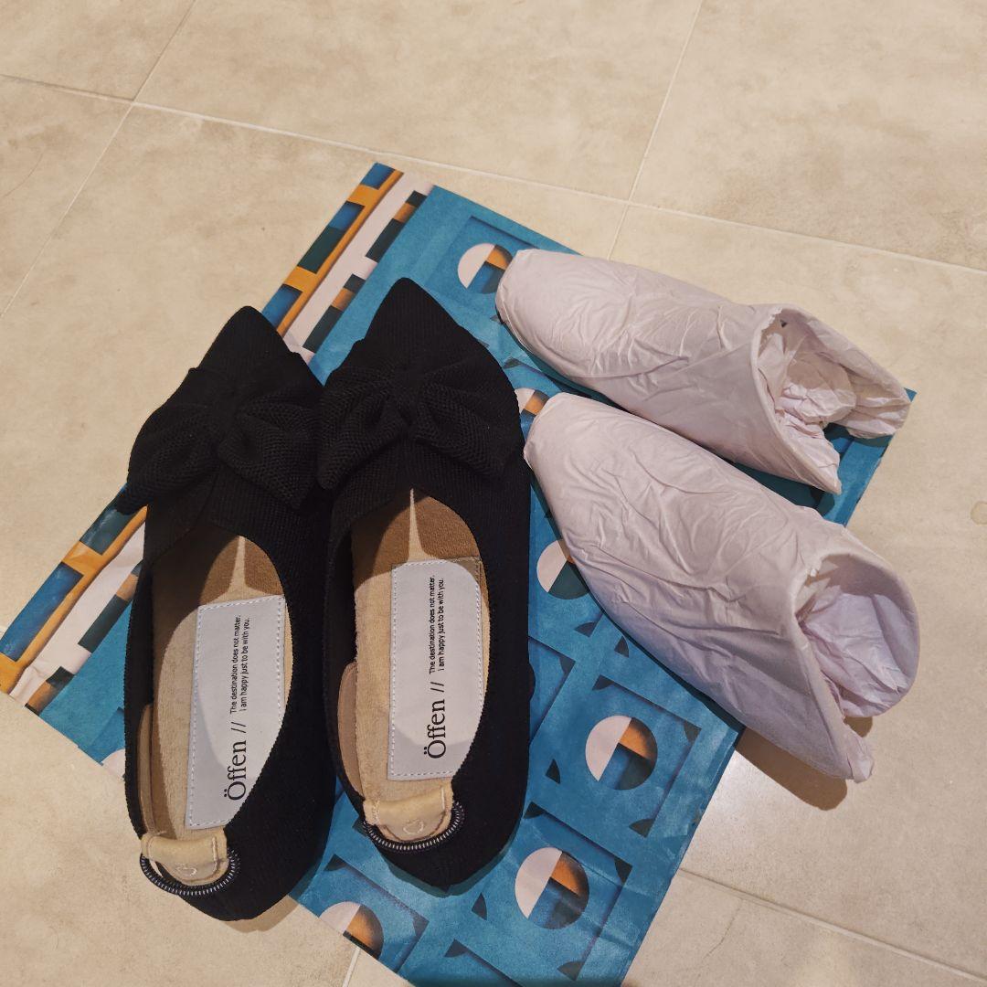 offen リボン付き黒フラットシューズ(新品)