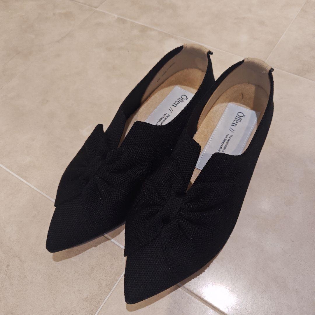 offen リボン付き黒フラットシューズ(新品)