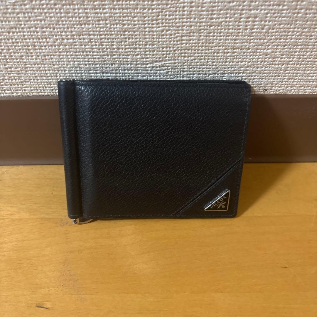 プラダ　マネークリップ