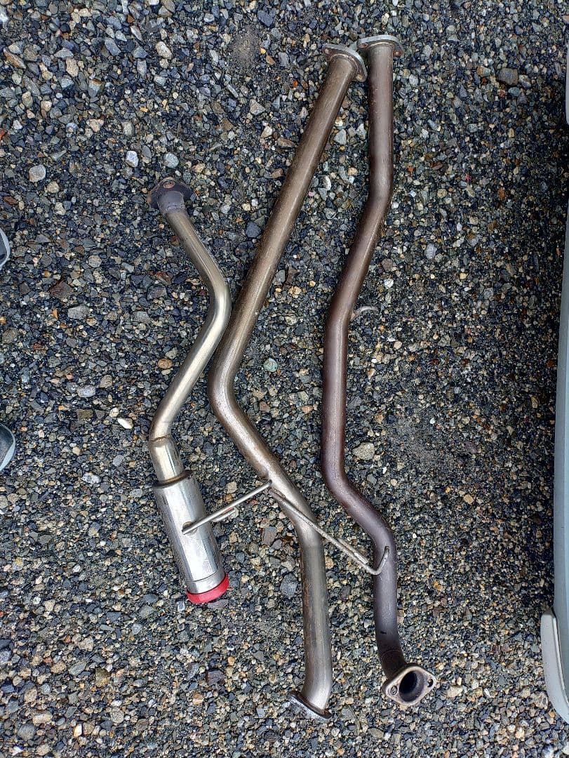 【送料込み】l235sエッセ ストレートフロントパイプとリアマフラーセット