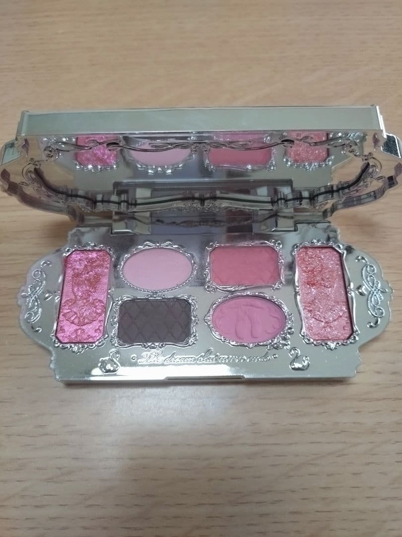 フラワーノーズ アイシャドウ、チーク まとめ売り flowerKnows