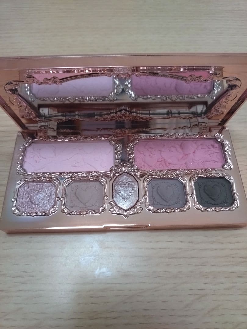 フラワーノーズ アイシャドウ、チーク まとめ売り flowerKnows