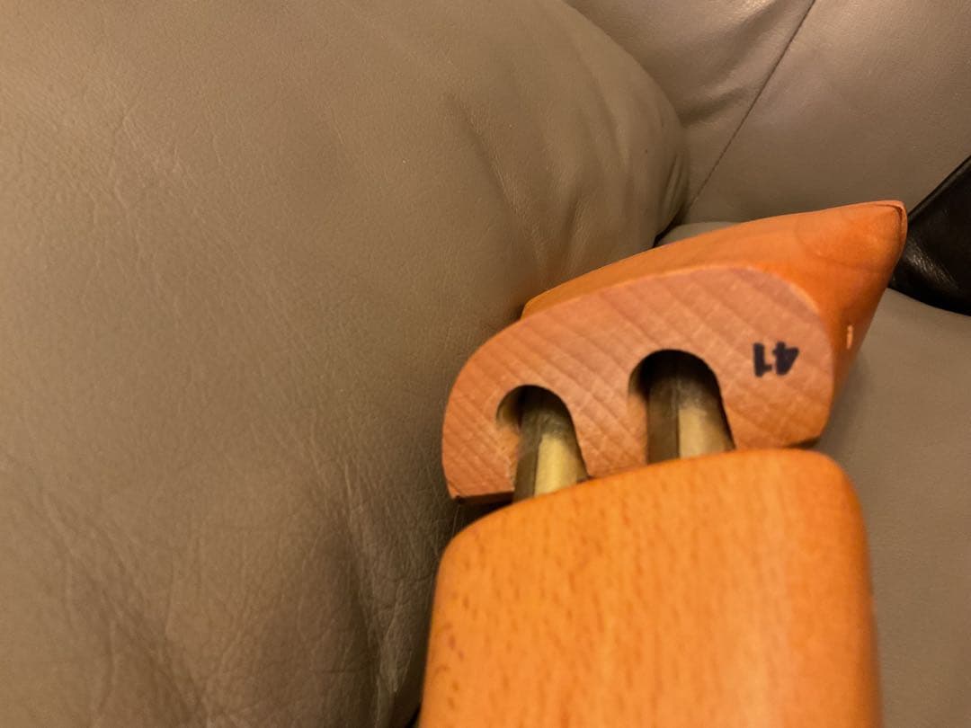 LA CORDONNERIE ANGLAISE コルドヌリ シューキーパー