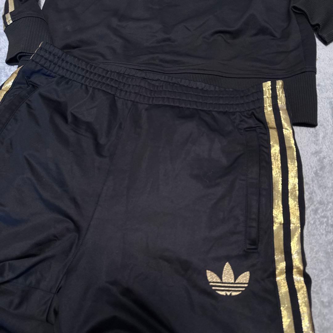 adidas 金　ジャージ　セットアップ　ゴールド