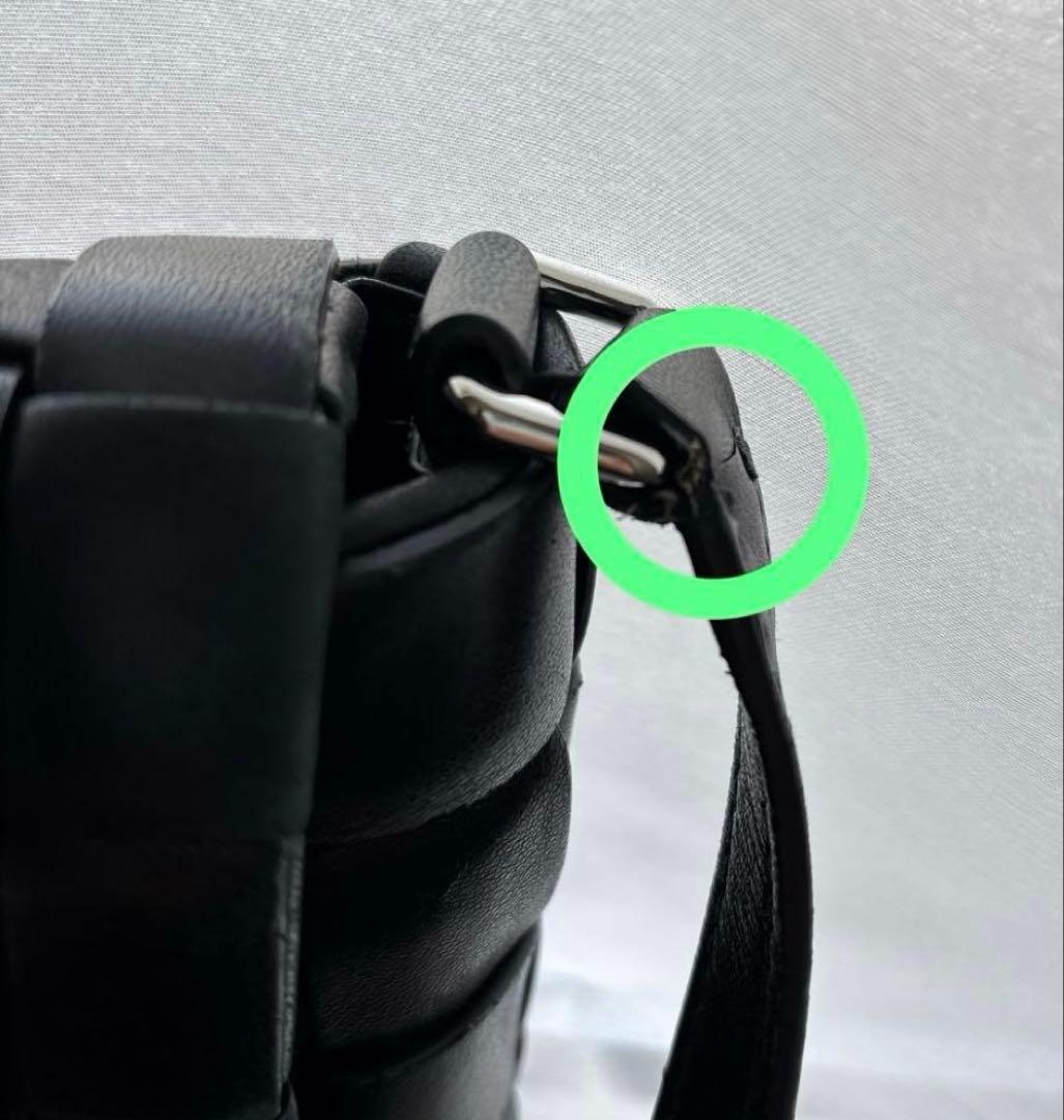 【MIUMIU】編み込みレザー ショルダーバッグ 黒 [型番:5BD180]