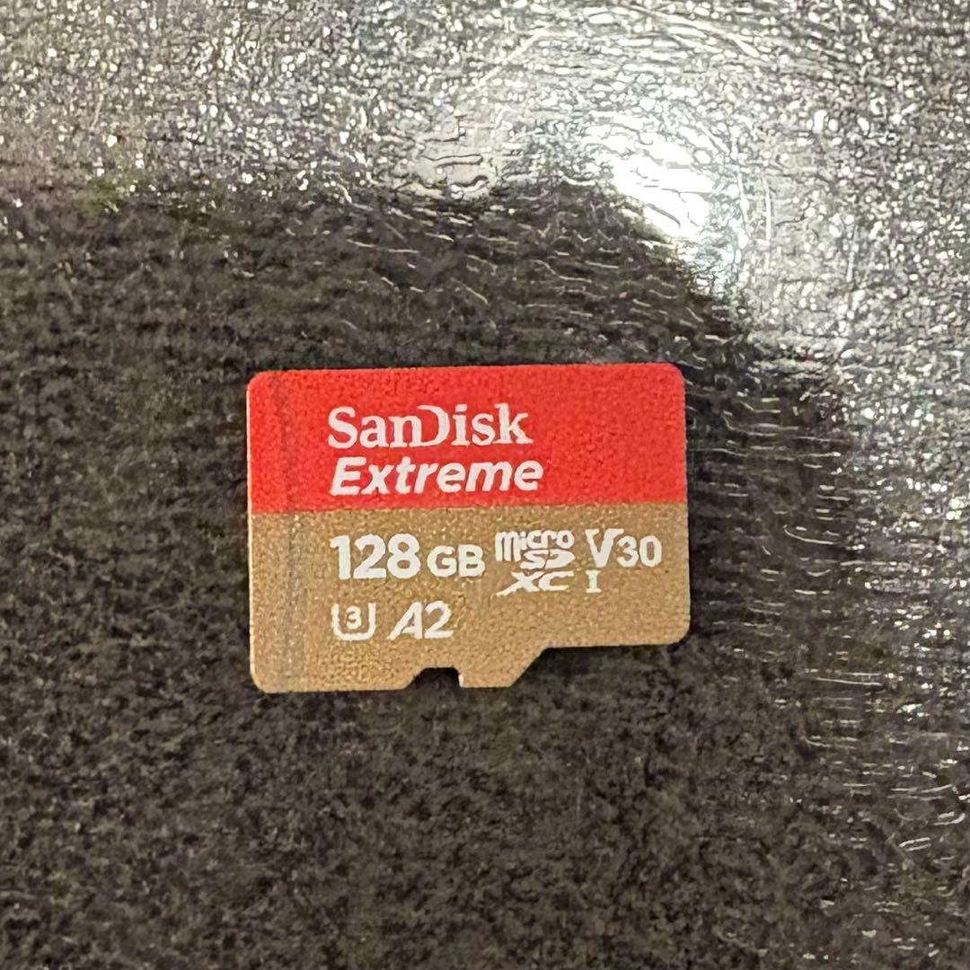 C*y様 Nintendo Switch Lite,付属品3点付き