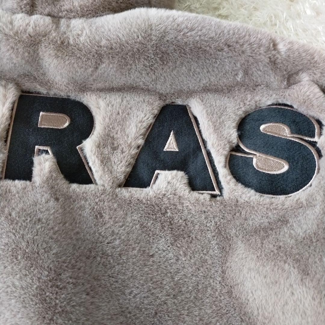 直営店限定 TATRAS 23AW ORJAN ロゴ刺繍 エコファーブルゾン