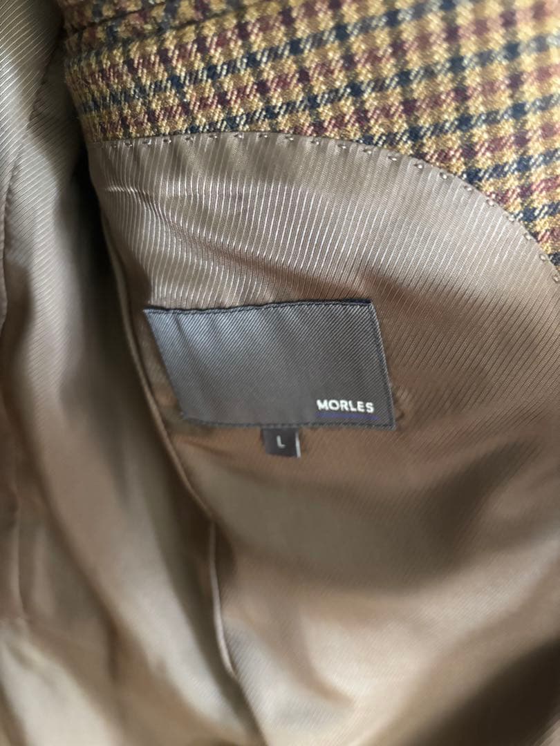 モアレス　セットアップ.ベスト.2パンツ.サイズＬ