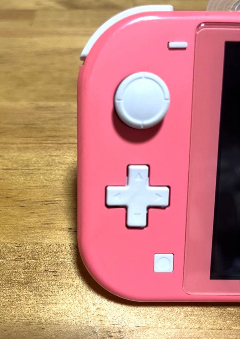 Nintendo Switch Lite コーラル(ピンク） 本体