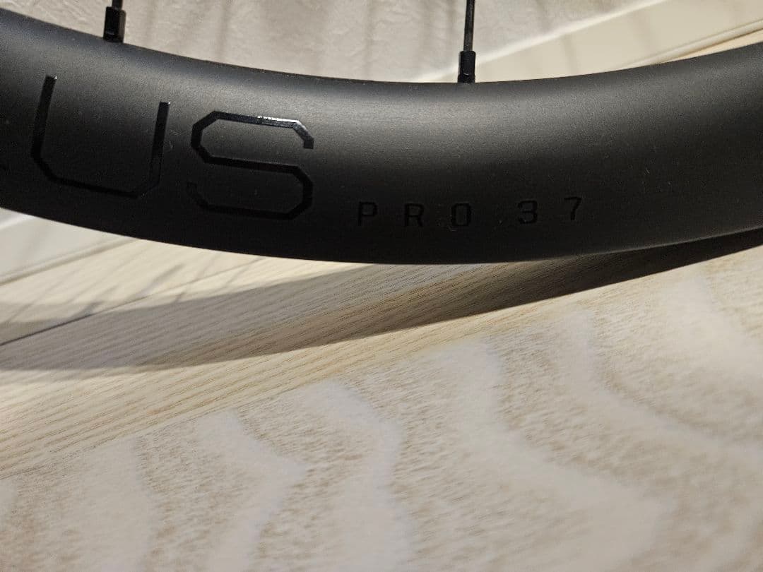 【訳あり】BONTRAGER AEOLUS ホイールセット