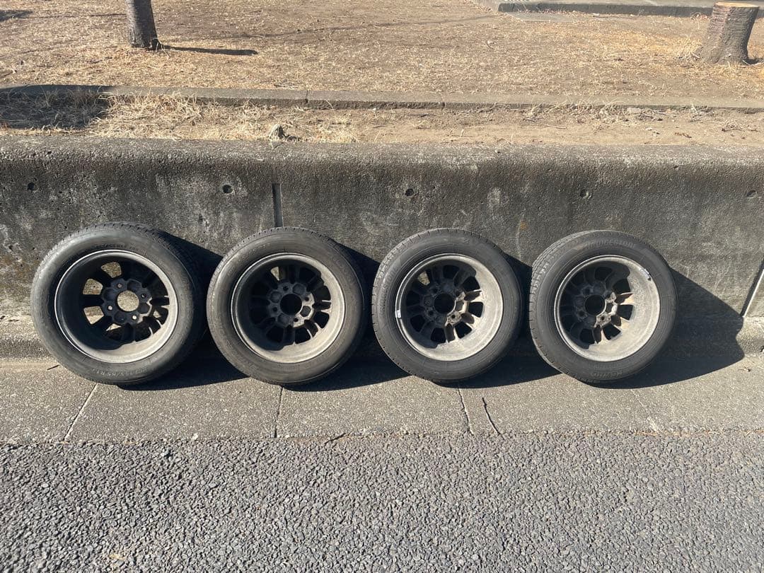 パナスポーツ ホイールガンメタ　13インチ 4穴　PCD114.3 タイヤ山あり