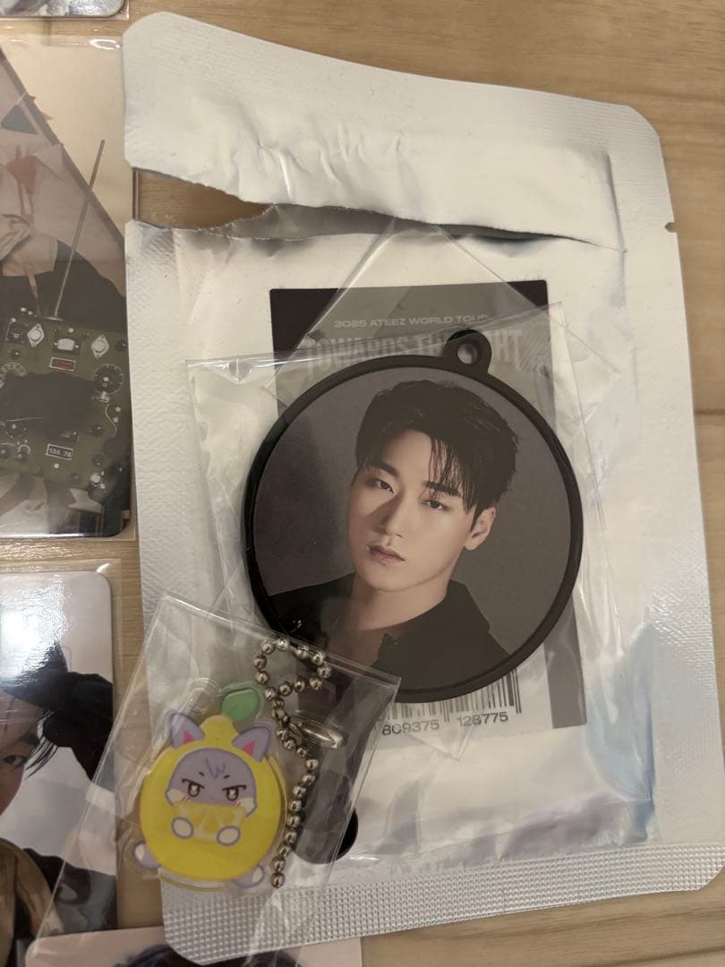 ATEEZ サン　トレカ＆CDセット