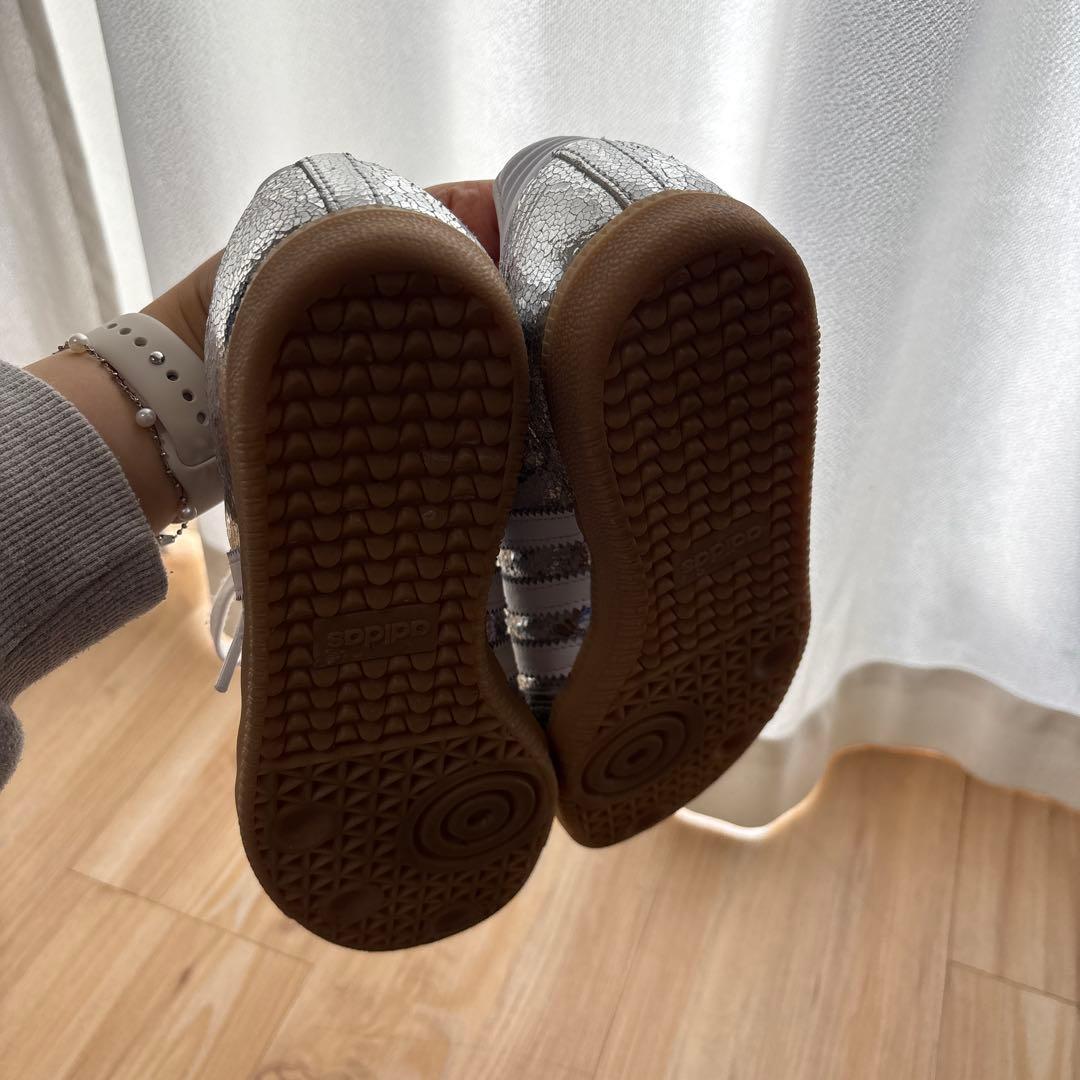 サンバ OG /SAMBA OG adidas メタリックシルバー スニーカー