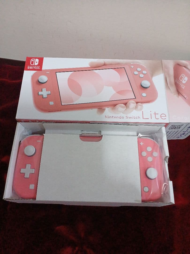 つ*り様 【新品未使用】Nintendo Switch Lite ピンク　1台