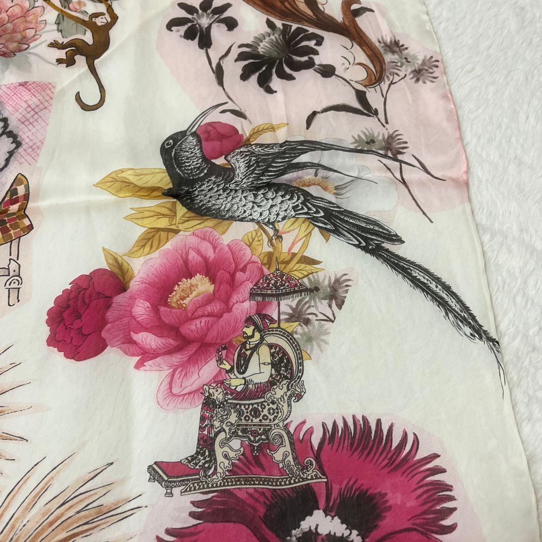 美品　サルバトーレフェラガモ　シフォン　ストール　虎　鳥　花柄