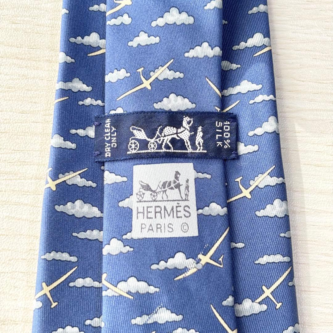 HERMES エルメス ブルー 空と雲 フランス製ネクタイ 遊び心 かわいい