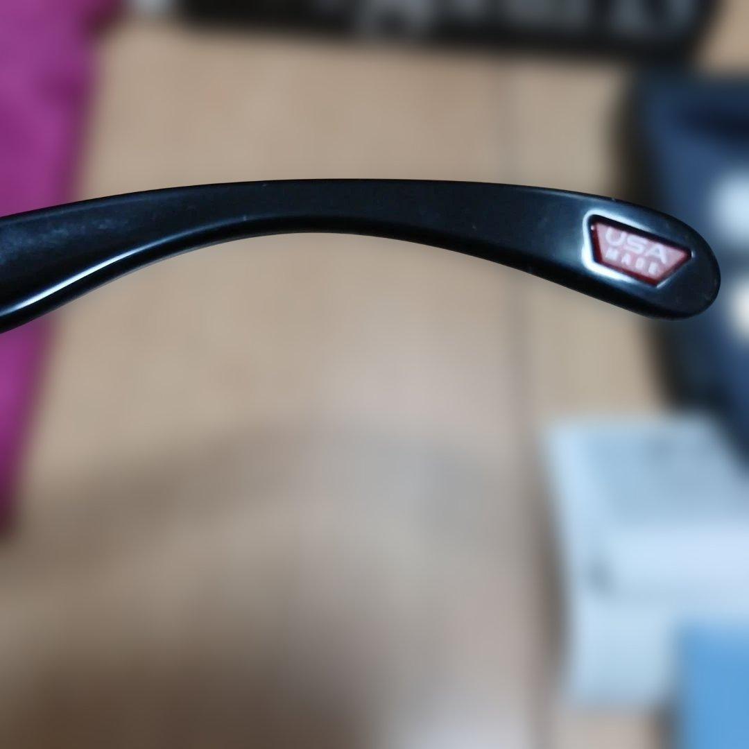 c*6様 Oakley Frogskins サングラス ブラック　替えレンズ付き