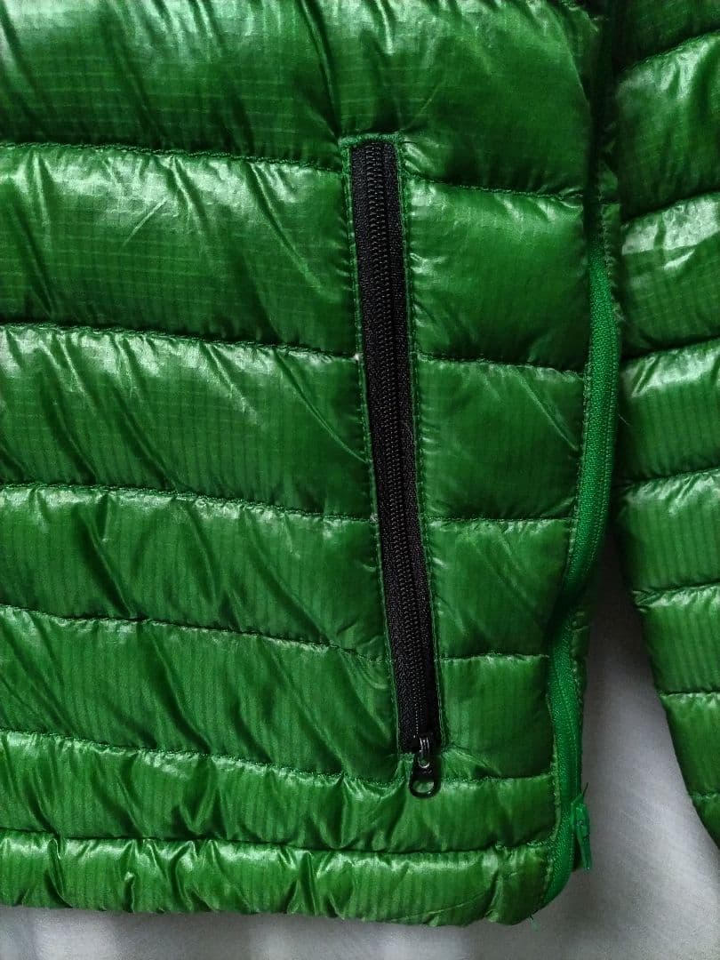 ビームスゴルフ　ハーフジップ　ダウンジャケット　グリーン