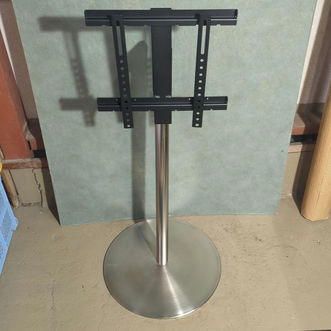 (s) 美品　EQUALS テレビスタンド　シルバー