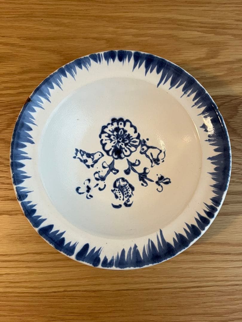 伊藤聡信　青い花柄の陶器ボウル