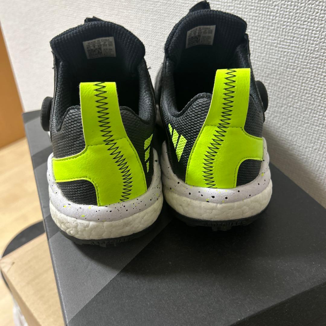 adidas BOAシステム ゴルフシューズ ブラック/イエロー