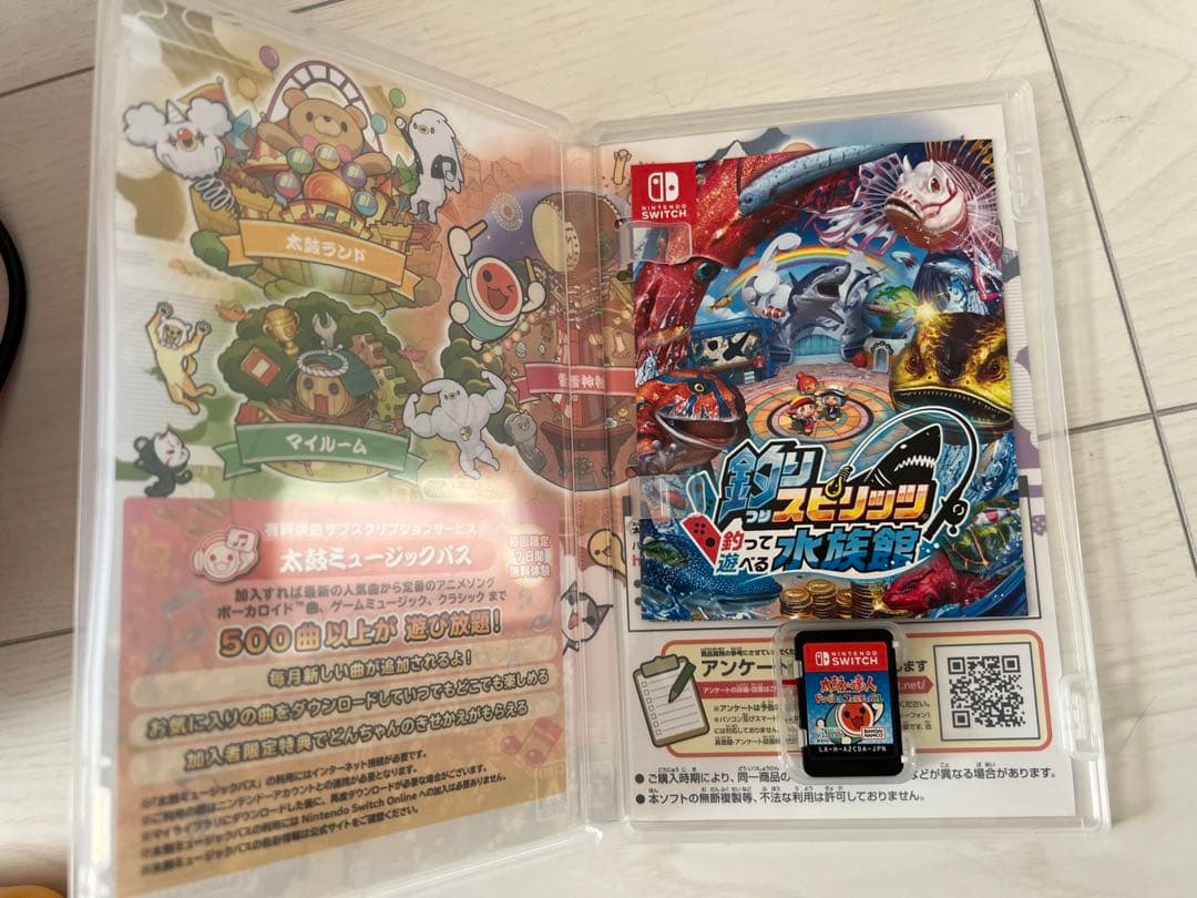 太鼓の達人 ドンダフルフェスティバル　太鼓とバチ セット Switch