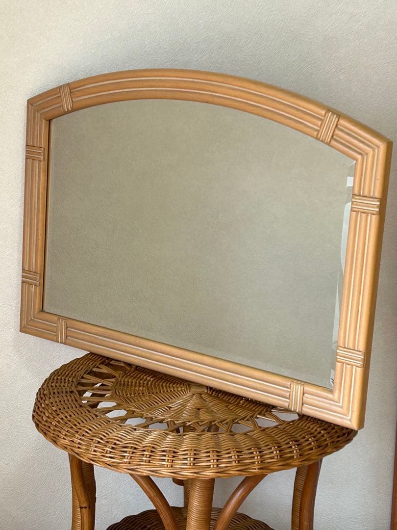 カリモク　壁掛け鏡　ウォールミラー　木枠　昭和レトロ　モダン　ヴィンテージ　木製