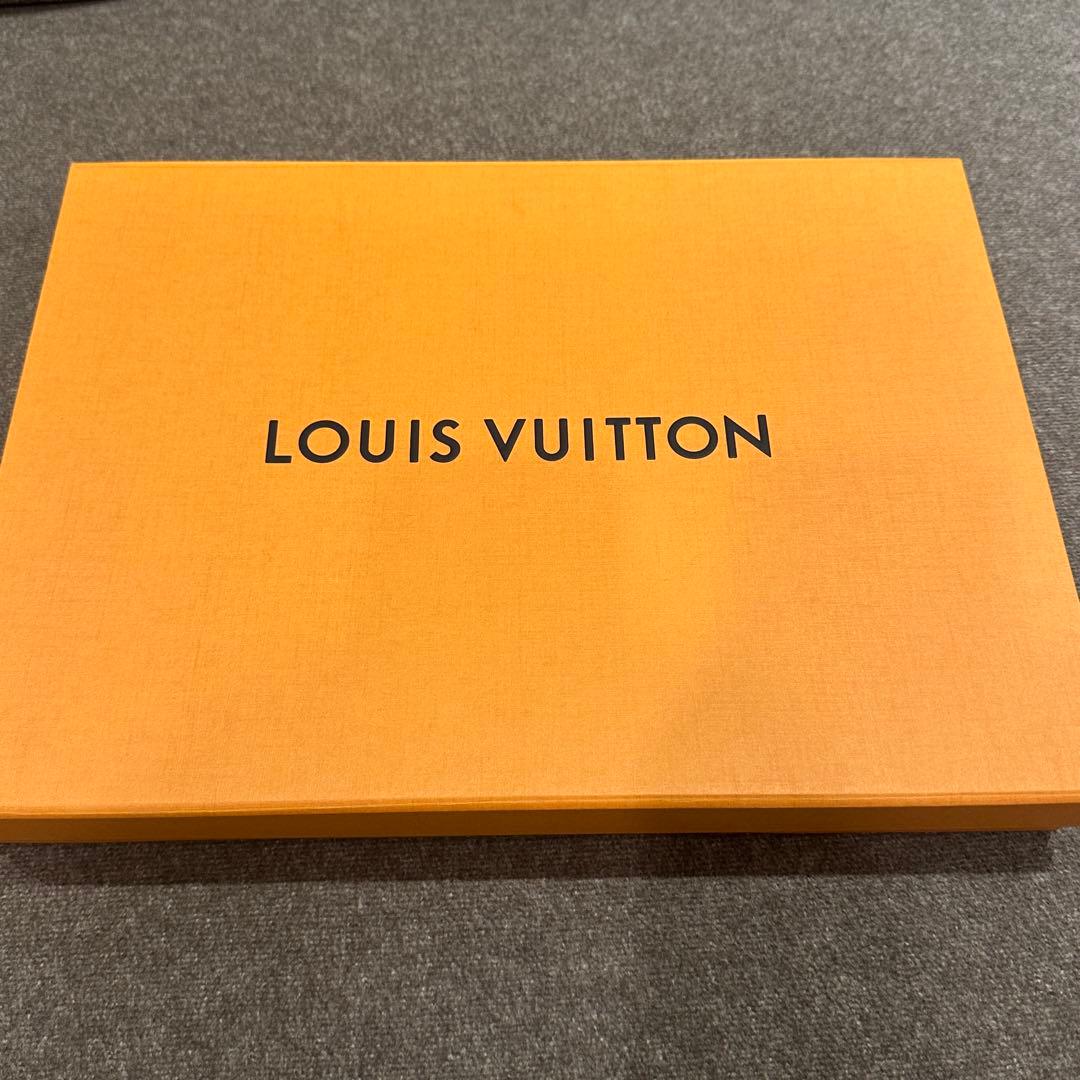 LOUIS VUITTON カシミヤマフラー ブラック/グレー