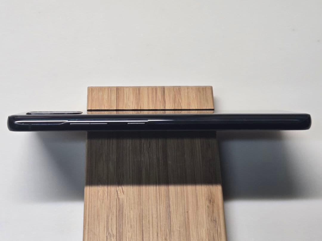 スマートフォン本体 Galaxy A51 docomo