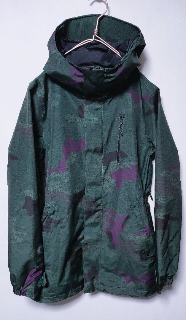 【ボルコム VOLCOM】スノーボードウェア ゴアテックス 総柄 レディース