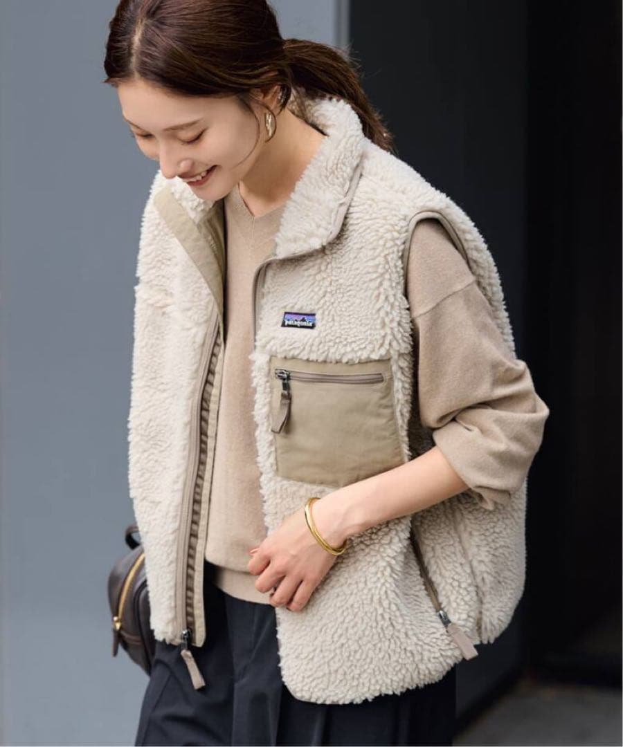 Patagonia フレームワーク　ベスト　新品