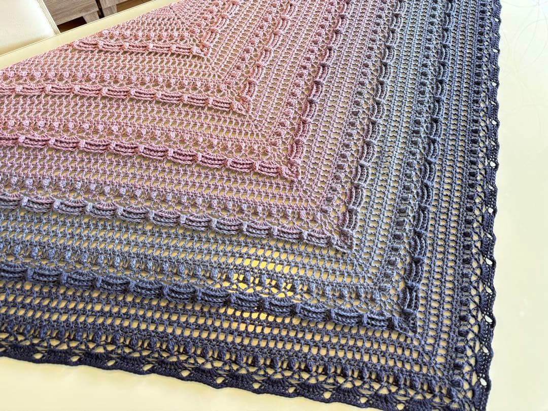 三角ショール　バレエショール　年中使用可　洗濯可　綿100％　海外1000m毛糸