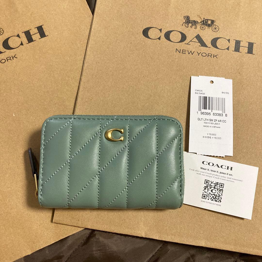 coach コーチ　正規品　キルティング　カードケース　ケース　財布